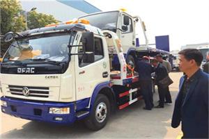辽阳汽车道路救援拖车价格